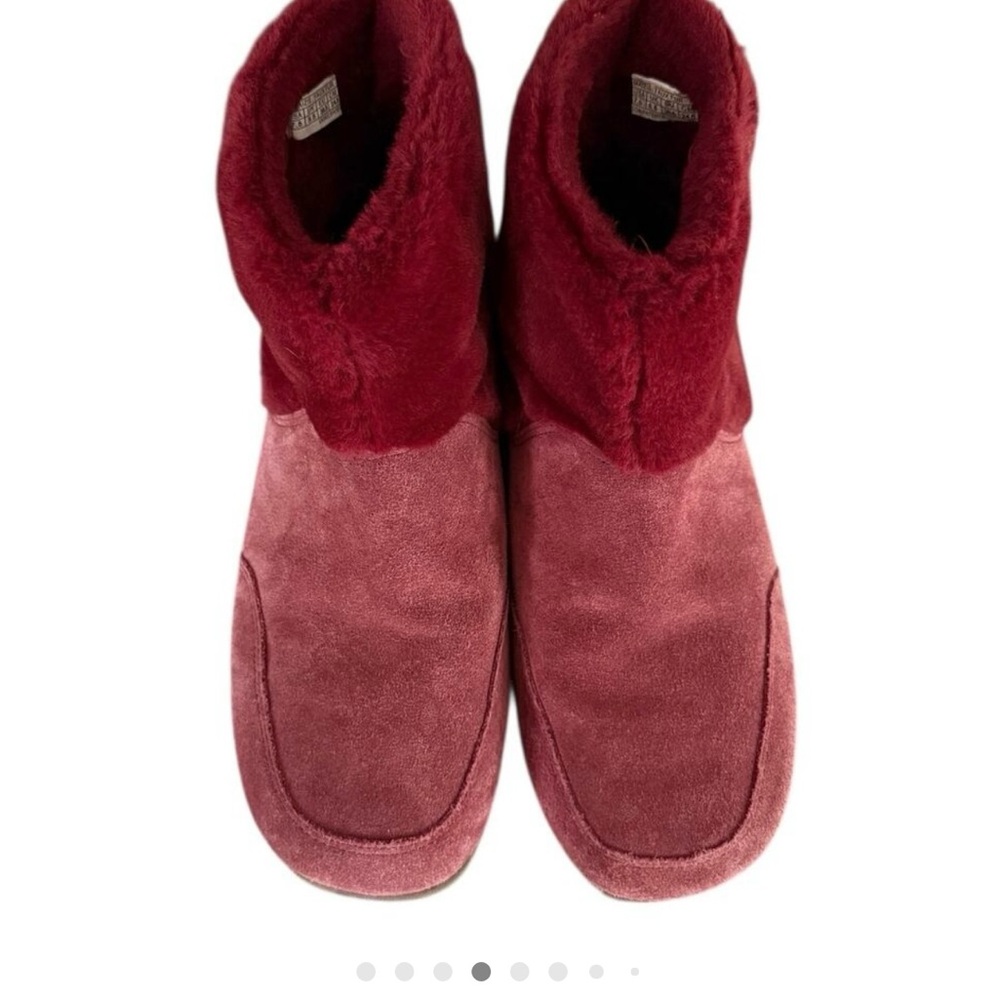 Vionic Red Maise Ankle Boots